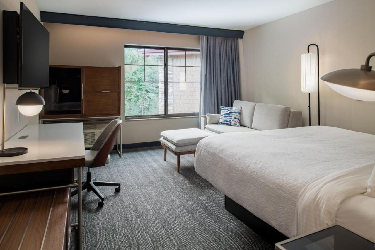 Courtyard By Marriott Olympia Hotel Buitenkant foto